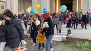 Fiorita dei bambini: utilizzati i palloncini biodegradabili nel Duomo di Ravenna