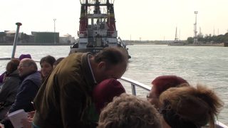 Madoona Greca, in motonave da Marina alla Basilica