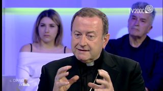 Mons. Lorenzo Ghizzoni a Tv2000: “Ci sia formazione affettiva, sessuale e spirituale…”