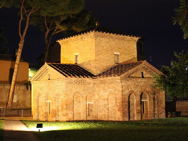 Galla-Placidia_mosaico-di-notte